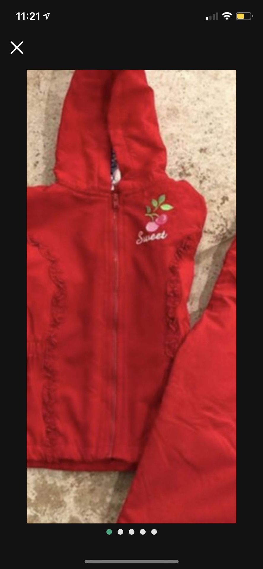 Girl Size 4T Snow Suit Smoke And Pet Free