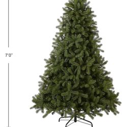 Artificial Full Christmas Tree