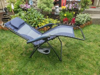 Wilson and fisher oversized gravity lounger hot sale