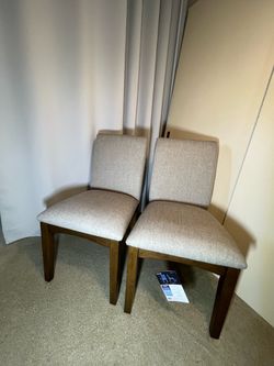 Thomasville Carmel Valley Dining Chairs, Set of 2 in the box. In the box, not assembled