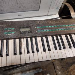 Yamaha DX 21 Vintage FM Synthesis 