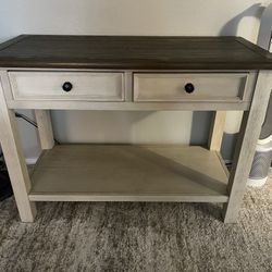 Bolanburg Sofa/Console Table