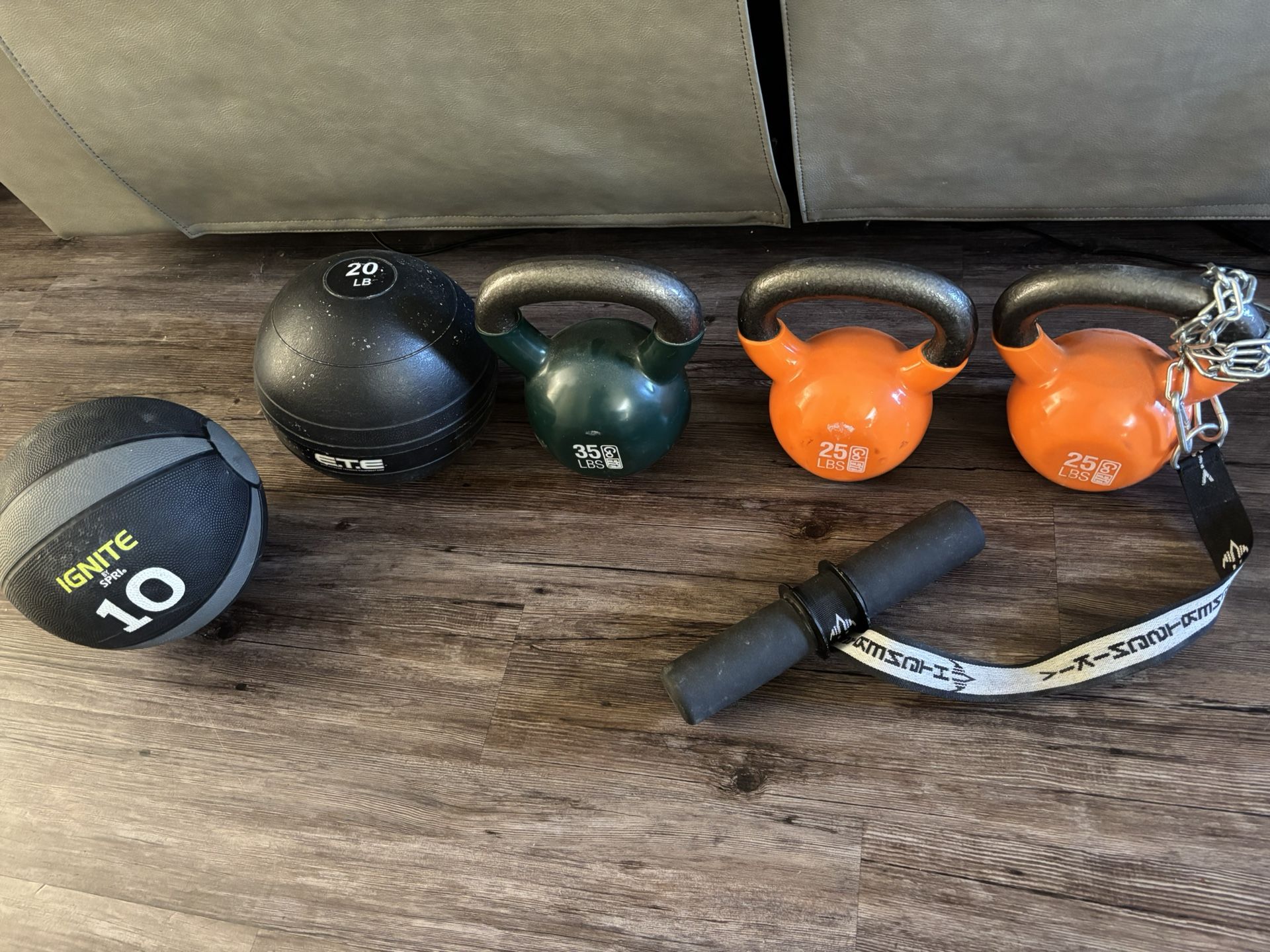 Weights Gym Equipment Bundle NOT SOLD SEPARATELY $70 For All . Over 100 + Lbs Total 