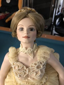 Porcelain sugar plum fairy ballerina doll by Cindy McClure 1989