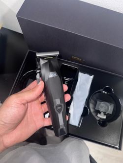 Barber clipper