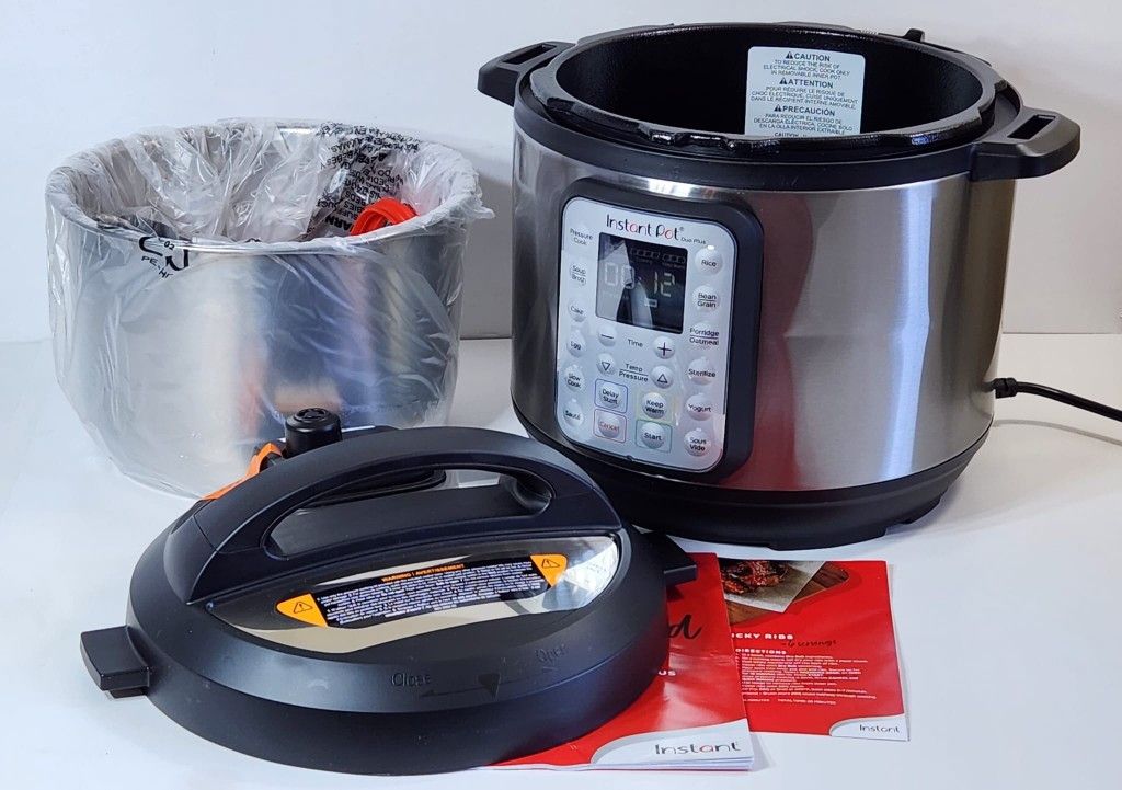 Instant Pot Duo Plus 9-in-1 Electric Pressure Cooker #1023 for Sale in  Murfreesboro, TN - OfferUp