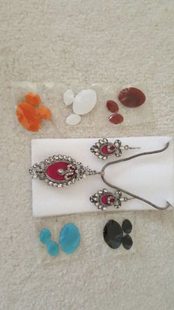 Necklace set