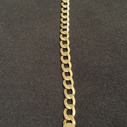 10kt Cuban Link Bracelet 