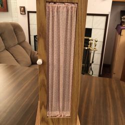 Quaint Bathroom Tissue/Toilet Paper Holder - $10 
