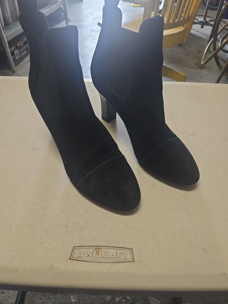 Louis Vuitton Boots
