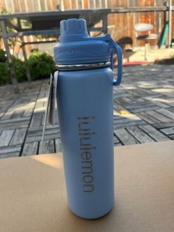 lululemon Back to Life Sport Water Bottle 24oz - Light Blue - New With Tags (2 available)