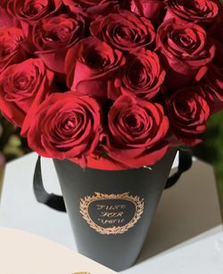Valentine Flower Arrangements