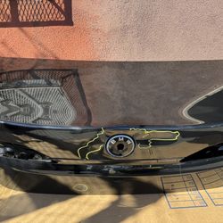2023-2025 BMW 7-Series 760i, I7 trunk