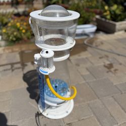 Aquamaxx FC-280 Controllable In-Sump Protein Skimmer