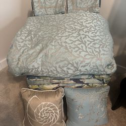Queen Comforter, Shams And Pillows