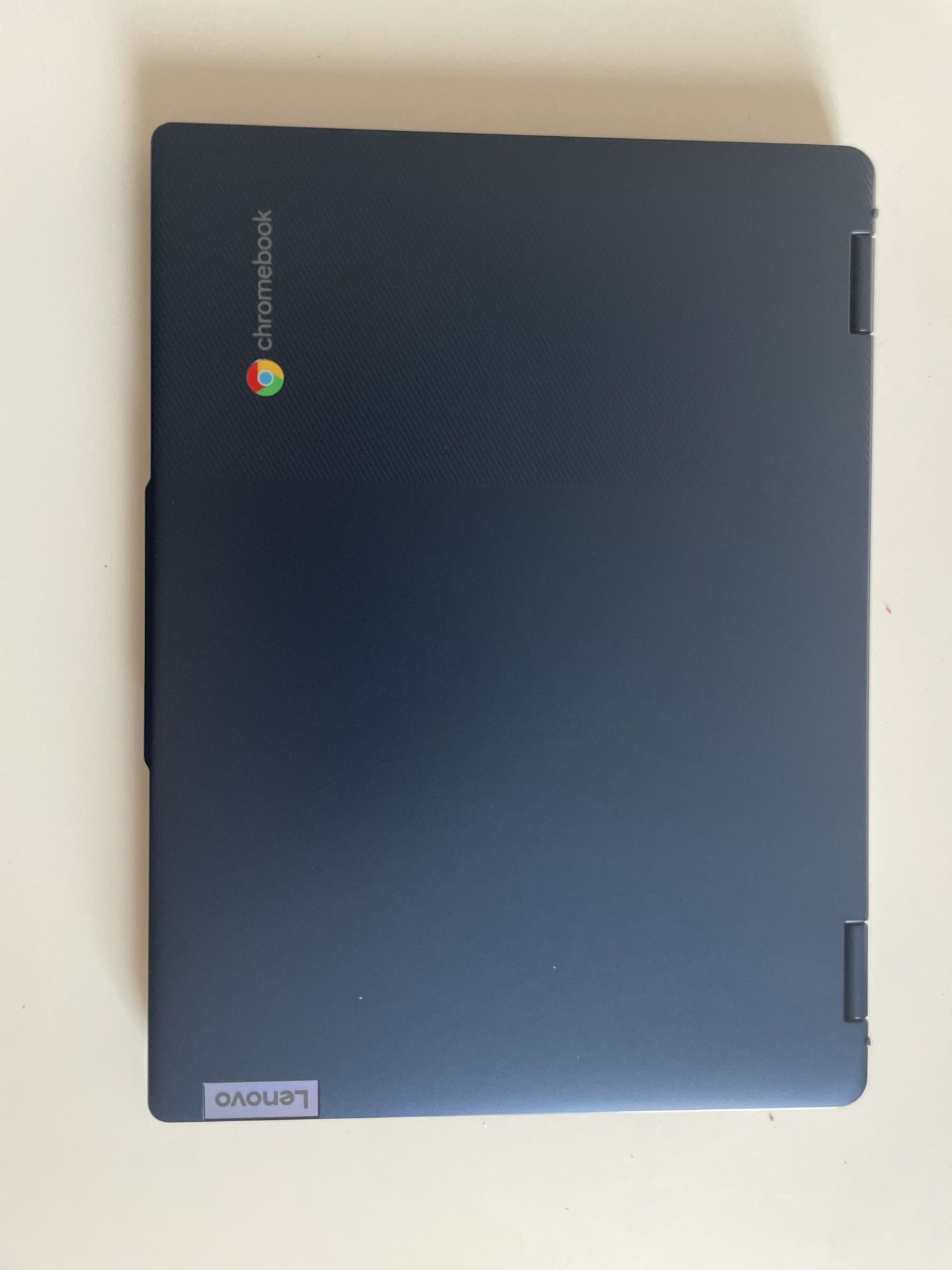 Chrome Navy Blue Laptop (touchscreen)
