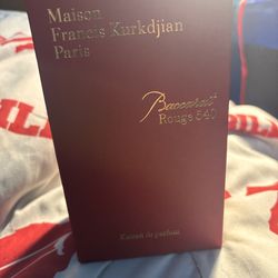 Maison Francis Kurkdjian Baccarat Rouge 540 Pure Perfume, 2.3 Fl Oz (Pack of 1) Extrait De Parfum Unisex