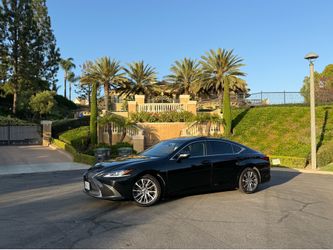 2019 Lexus ES 350