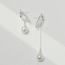 Pearl Earrings 
