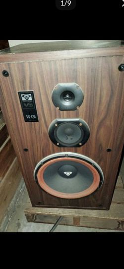 Cerwin Vega VS-120 Speakers