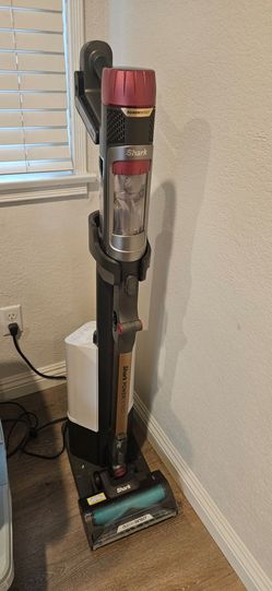 Shark PowerDetect Cordless Vacuum