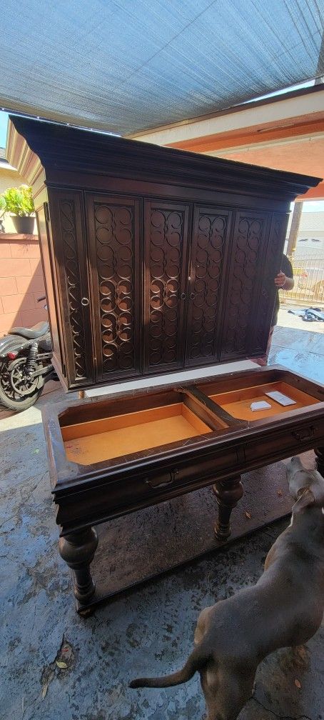 Antique Cabinet. China Cabinet. Liquor Cabinet