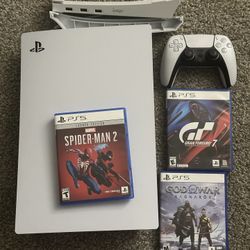 PS5 Bundle – Like New! + Spider-Man 2, God of War & Gran Turismo 7