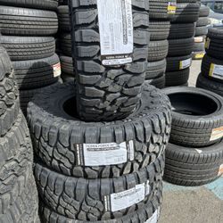 Tengo 1 Set De Llantas 28570 R17 Marca Terra Force 