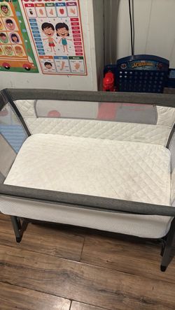 Bedside bassinet