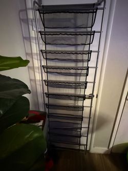Shoes rack