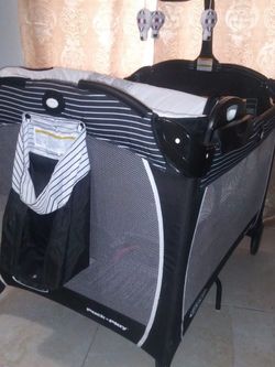 Graco Baby Bed