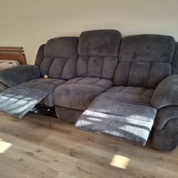 Double Power Reclining Sofa - Clean & Fully Functional