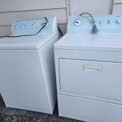 Kenmore Washer/dryer