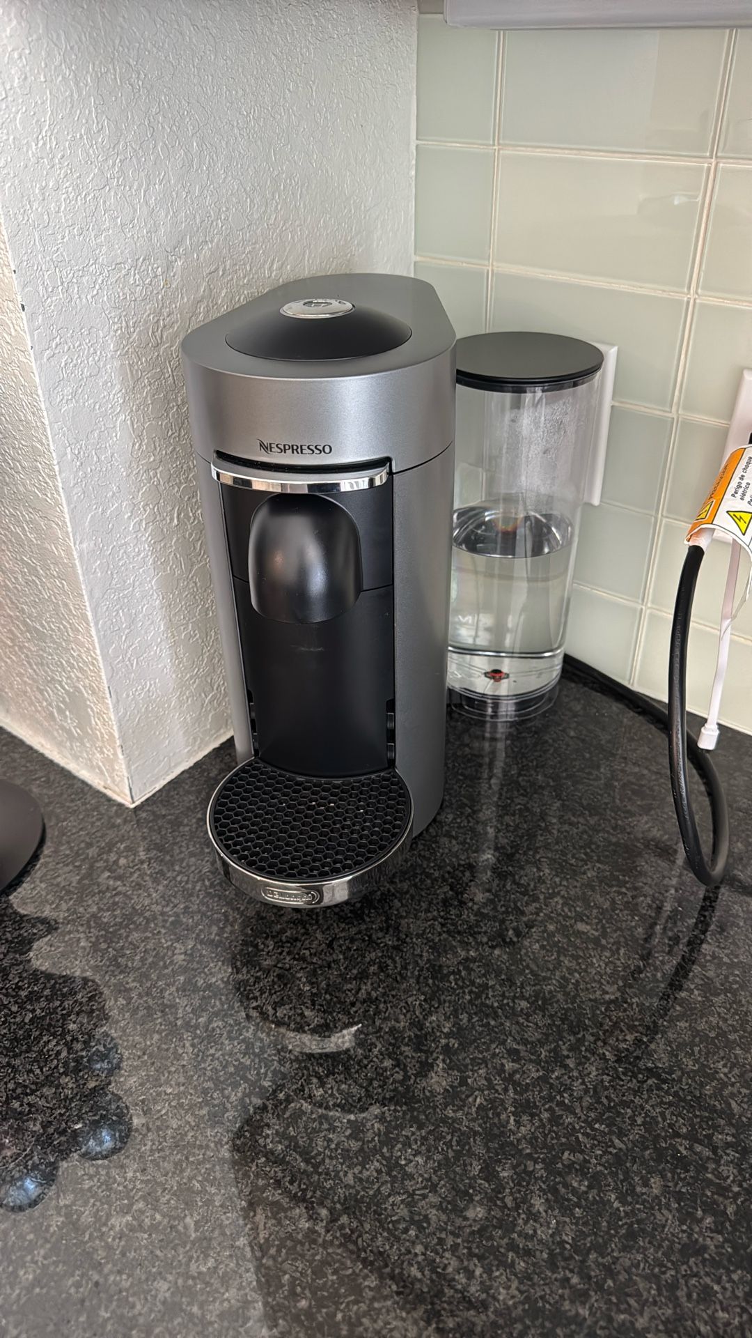 Nespresso Vertuo Plus, Grey 