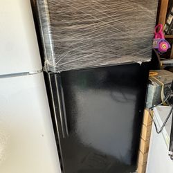 General Electric Refrigerator 