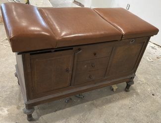 Beautiful Vintage Medical Exam Table With Drawers 