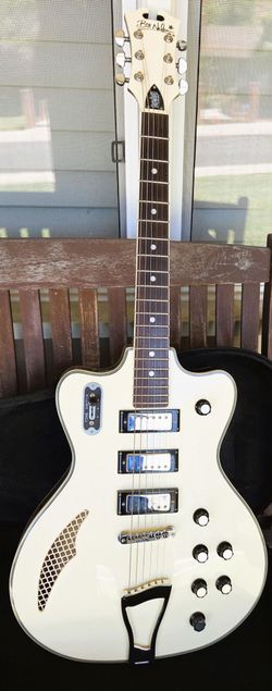 ONE OF A KIND Eastwood Bill Nelson Astroluxe Cadet Custom Prototype semi-hollow guitar Emerald Back