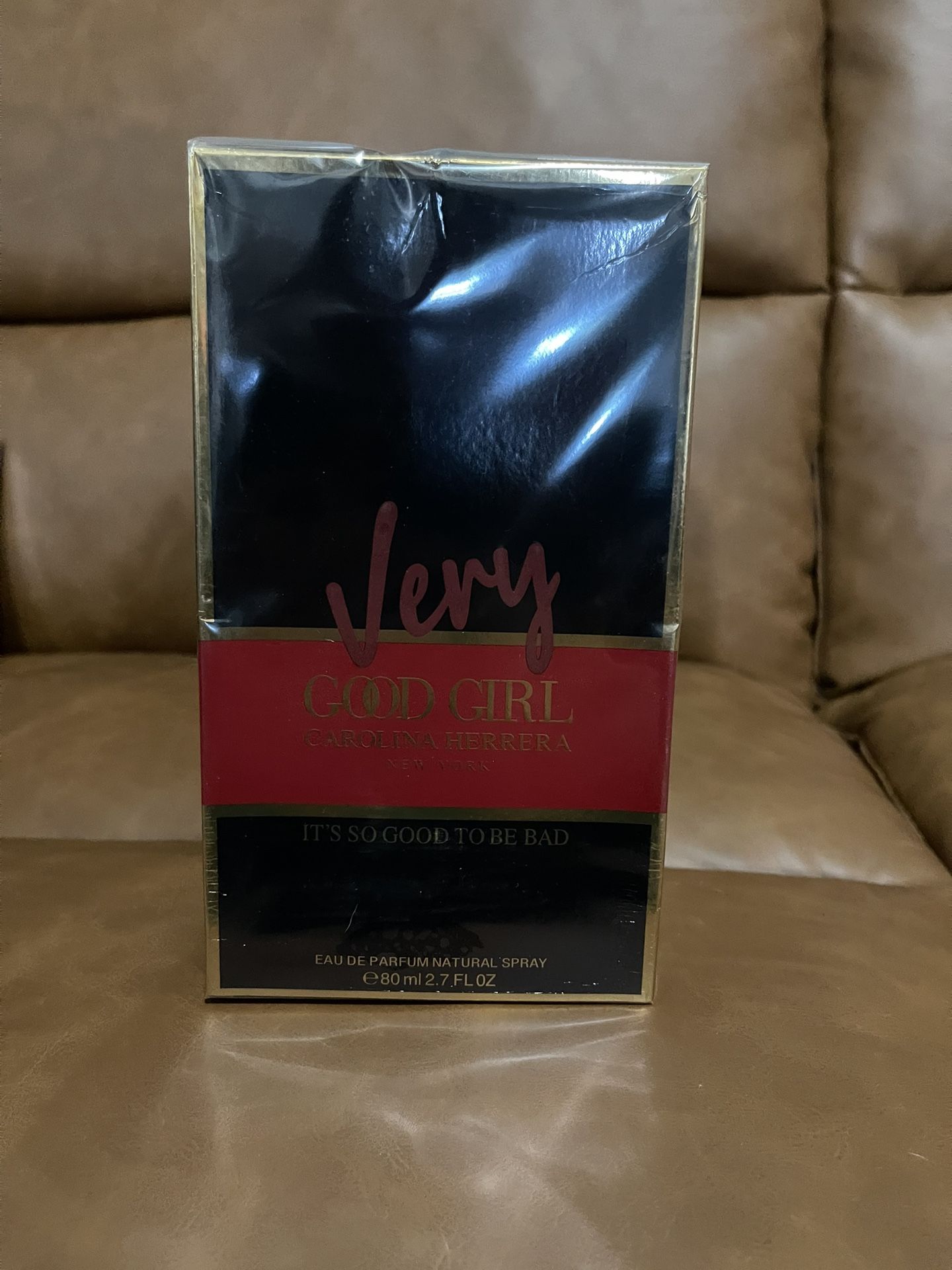Very Good Girl Carolina Herrera