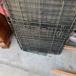 Dog Cage (Black). Metal /tray