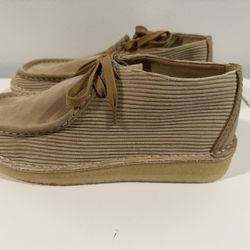 Clarks Desert Nomad 