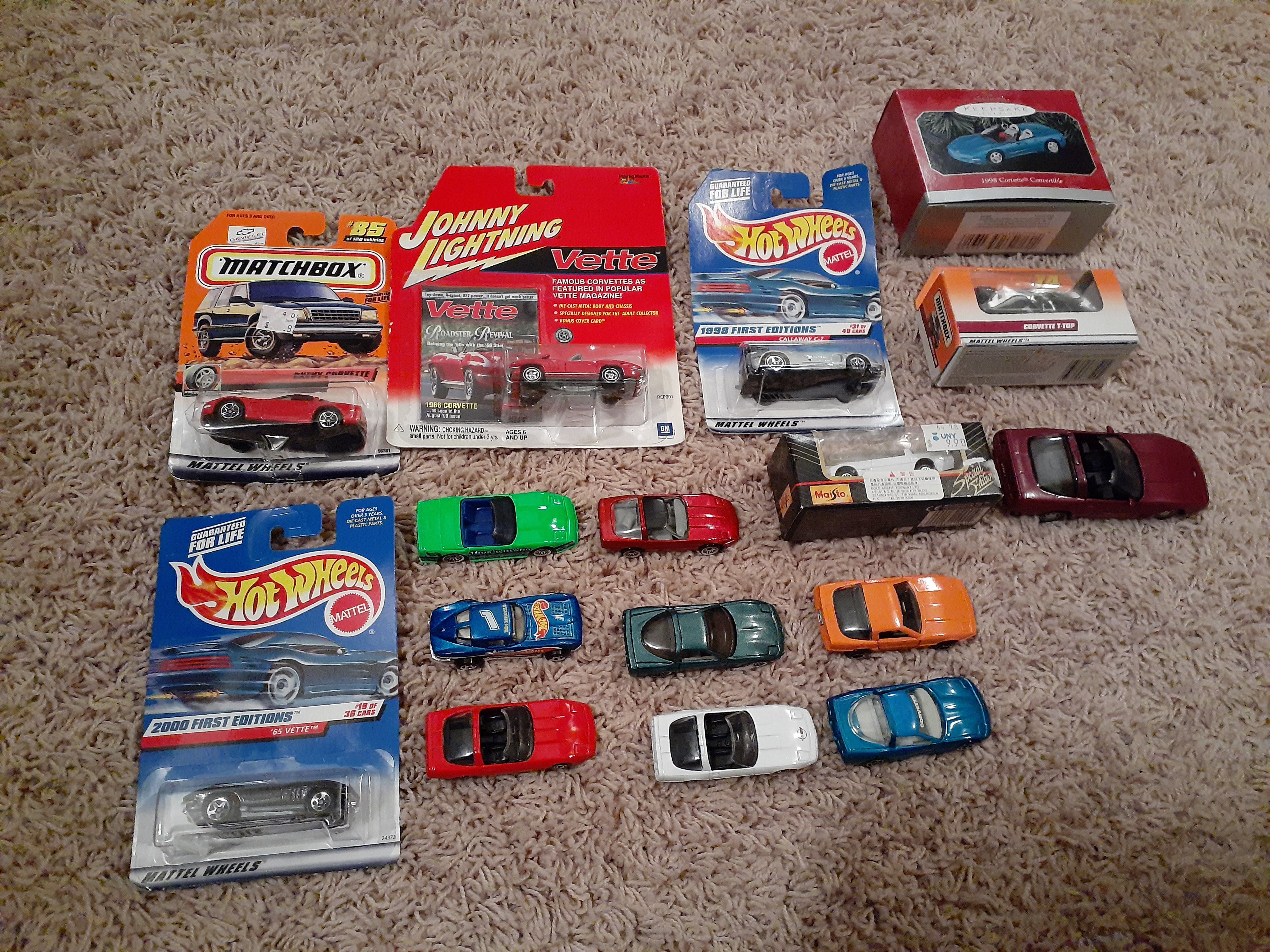 Matchbox Hot Wheel Johnny Lightning Corvette Collection 1:64