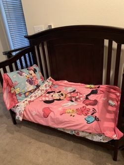 Toddler/ baby crib