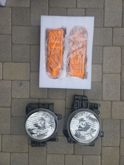 FACTORY FJ CRUISER HEADLIGHTS
