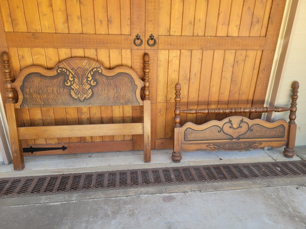 Antique 4 Post Bed Set