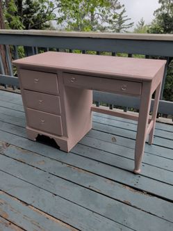 Vintage style Vanity