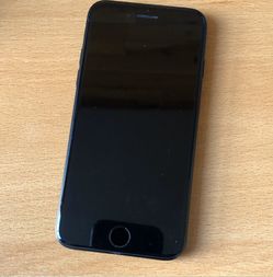 Sprint iPhone 7 32 GB Black in mint condition