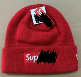 Supreme x New Era Red Beanie