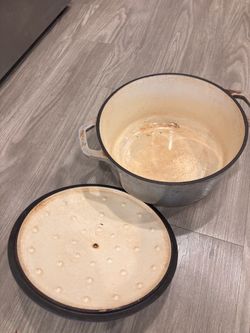 White Enameled Cast Iron Dutch Oven with Lid 5qt