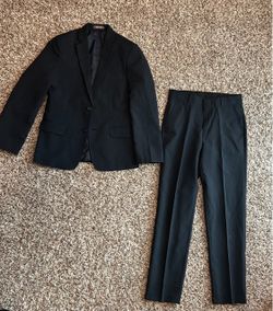 VanHeusen Boys Suit Set