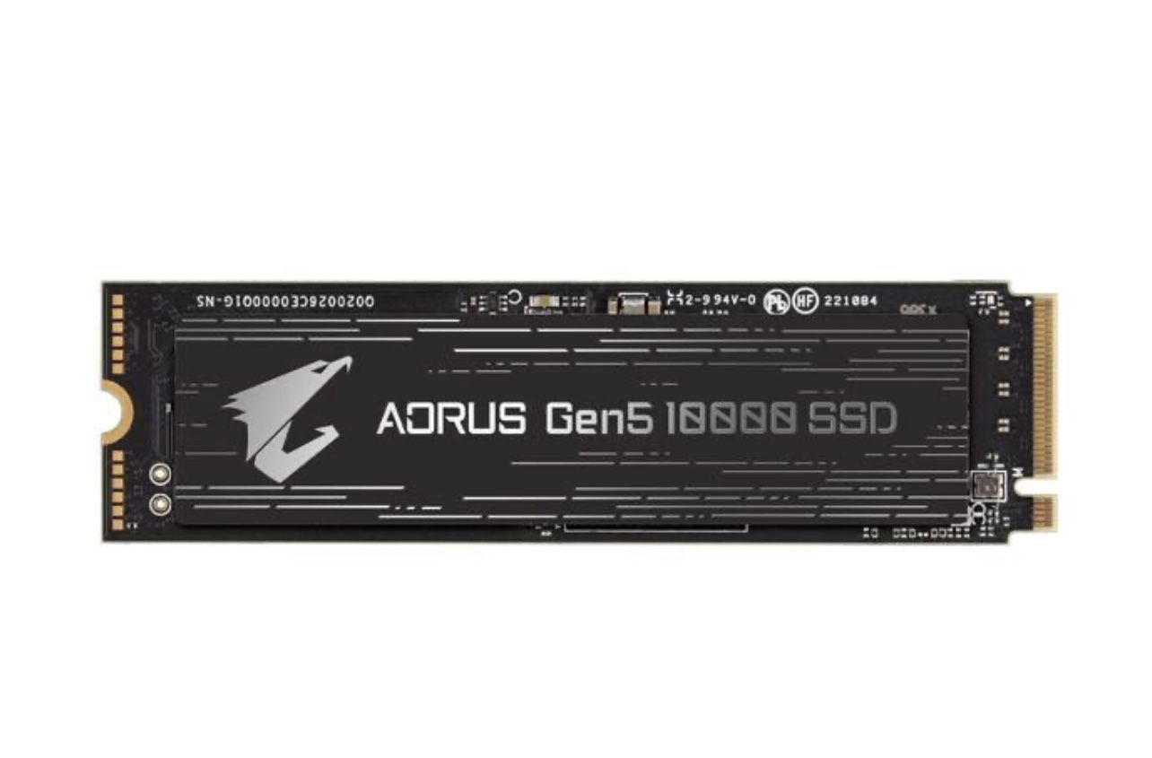 Gigabyte Aorus Gen5 10000 2TB SSD